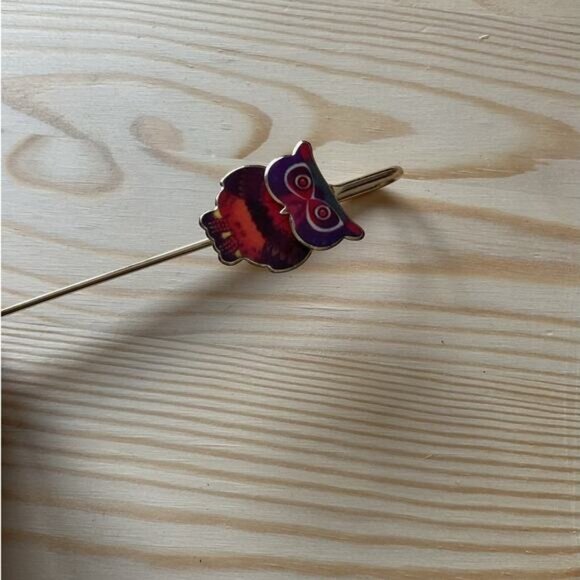 Gold-Tone Metal Owl Bookmark With Red & Purple Enamel Design - Picture 2 of 4